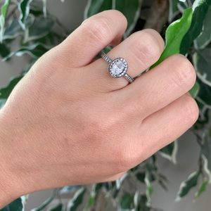 Pandora oval halo ring